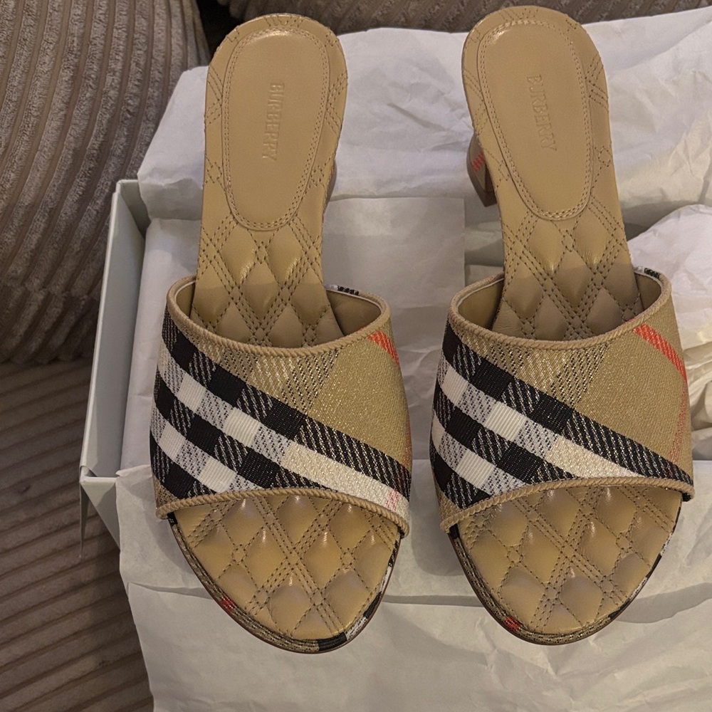 Burberry Tan Quilted Slide Sandals with Signature Check